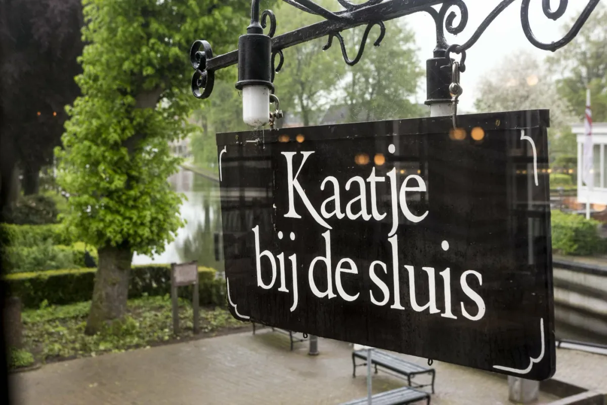 Kaatje bij de Sluis foto 5