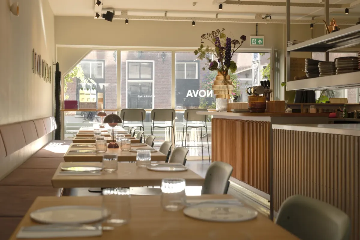 NOVA kitchen bar foto 2