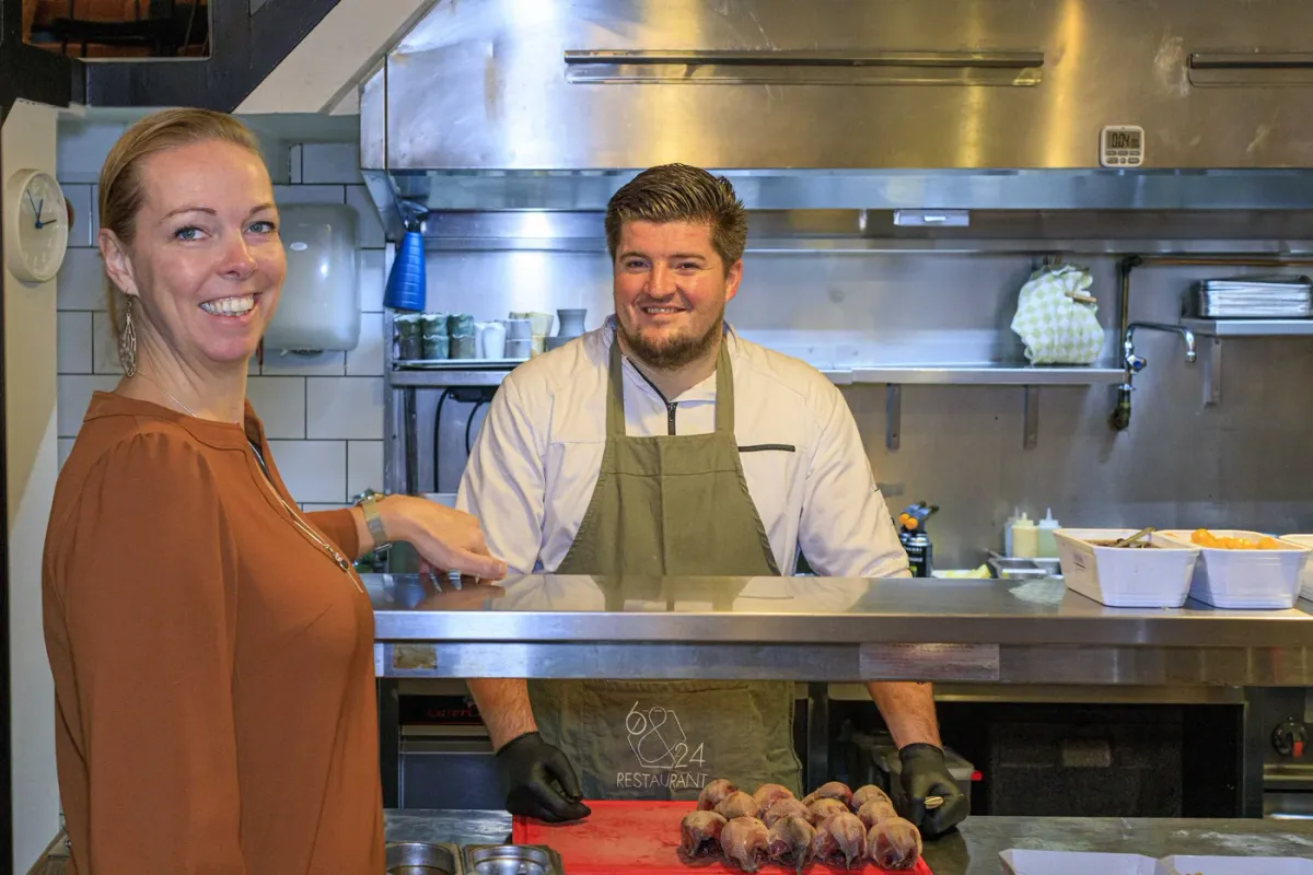 Restaurant 6&24 foto 2